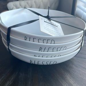 Rae Dunn melamine DINNER bowls